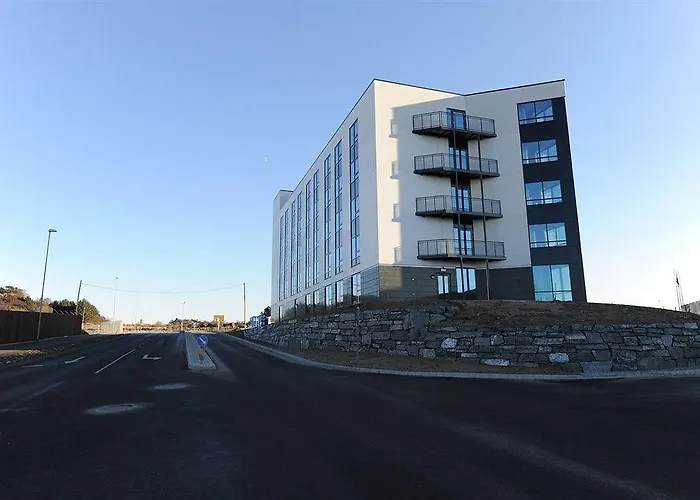 Aparthotel Tananger 3*